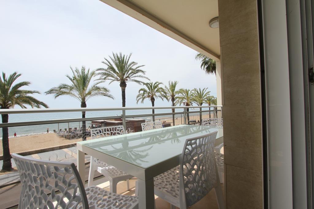 For A Stay Sol Mar Salou Kültér fotó